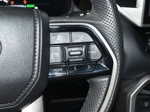 Used 2024 Toyota Sequoia 4WD image 13