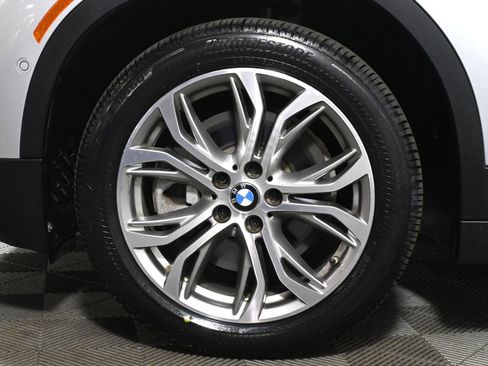 Used 2018 BMW X2 xDrive28i w/ Convenience Package AWD/4WD image 12