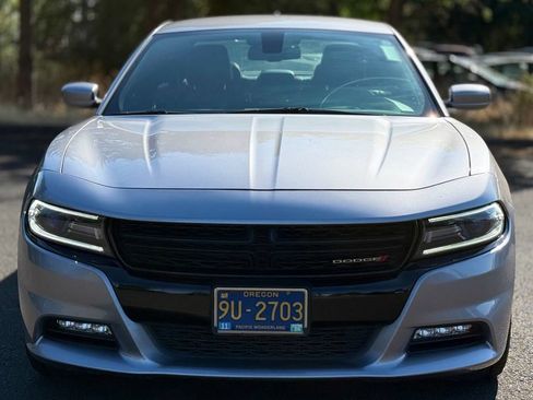 Used 2016 Dodge Charger R/T RWD image 8