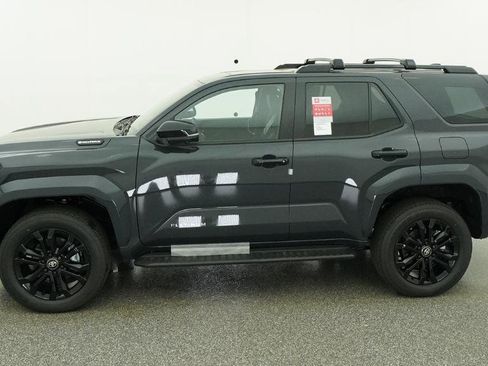 New 2026 Toyota 4Runner Platinum image 14