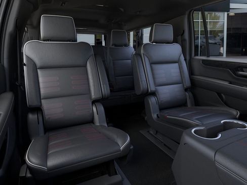 New 2026 GMC Yukon XL AT4 Ultimate w/ LPO, Illumination Package image 17