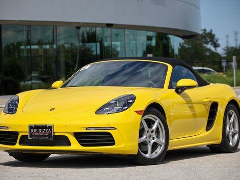 Certified 2024 Porsche 718 Boxster RWD image 7