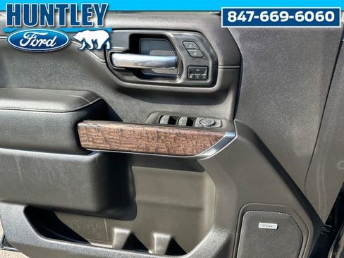 Used 2022 GMC Sierra 3500 Denali image 22