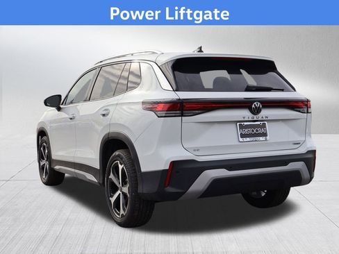New 2026 Volkswagen Tiguan SE AWD/4WD image 6
