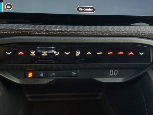 New 2026 Jeep Cherokee Limited image 34