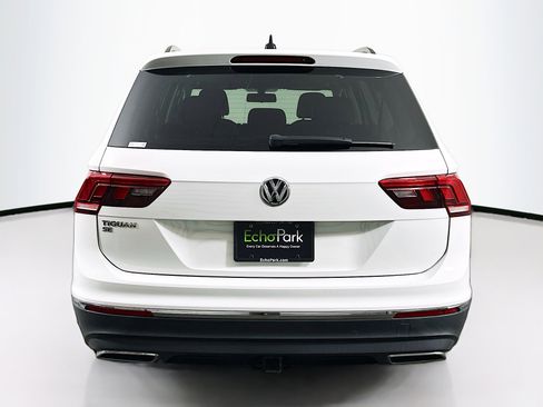 Used 2021 Volkswagen Tiguan SE image 7