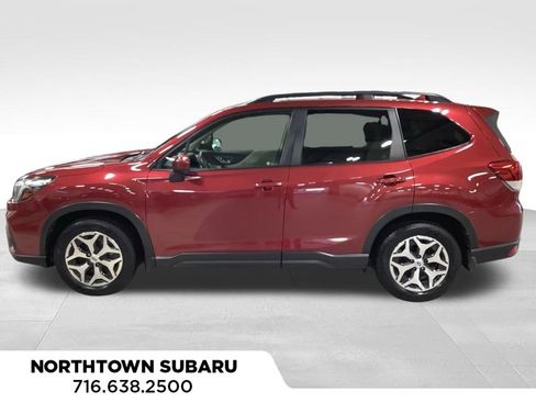 Used 2019 Subaru Forester Premium image 12