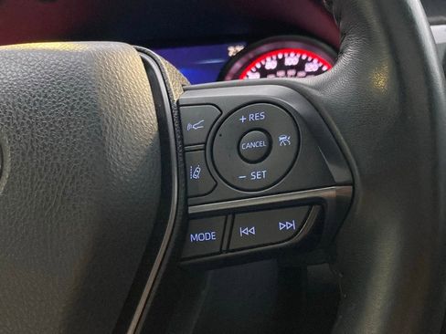 Used 2023 Toyota Camry XSE image 18