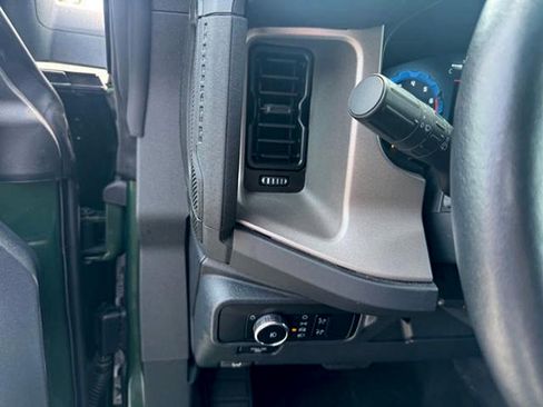 Used 2025 Ford Bronco Outer Banks AWD/4WD image 15