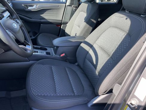 New 2026 Ford Escape Active w/ Active Premium Tech Pack image 11