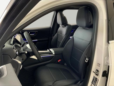 New 2026 Mercedes-Benz GLC 300 4MATIC image 16