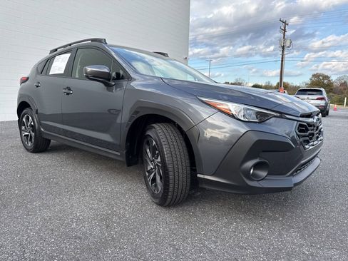 Used 2025 Subaru Crosstrek 2.5i Premium w/ Convenience Package #2 image 1