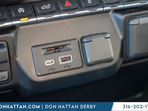 Used 2021 GMC Sierra 1500 SLT w/ X31 Off-Road Package image 12