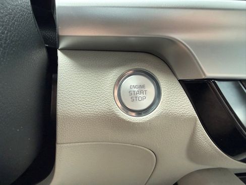 Used 2020 Kia Telluride S AWD/4WD image 35