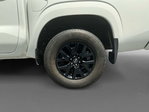 Used 2023 Nissan Frontier SV w/ SV Convenience Package AWD/4WD image 16