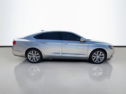 Used 2020 Chevrolet Impala Premier image 2