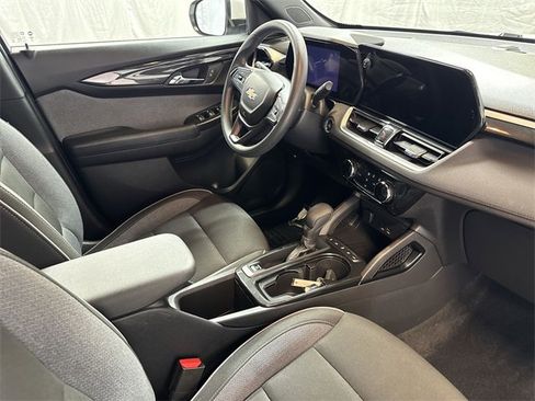 Certified 2025 Chevrolet TrailBlazer LT image 26
