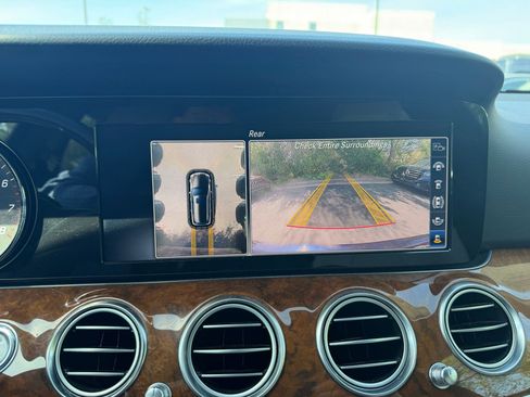 Used 2019 Mercedes-Benz E 450 4MATIC Wagon image 13
