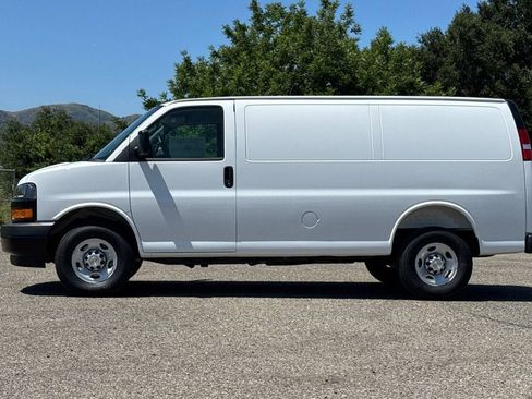 New 2026 Chevrolet Express 2500 w/ Driver Convenience Package RWD image 7