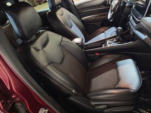 Used 2022 Jeep Compass Altitude w/ Convenience Group image 24