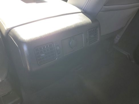 Used 2014 Toyota Tundra Limited w/ Limited Premium Package image 13