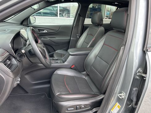Used 2023 Chevrolet Equinox RS w/ RS Leather Package image 18