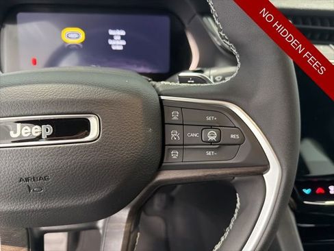 New 2026 Jeep Grand Cherokee L 4WD image 12