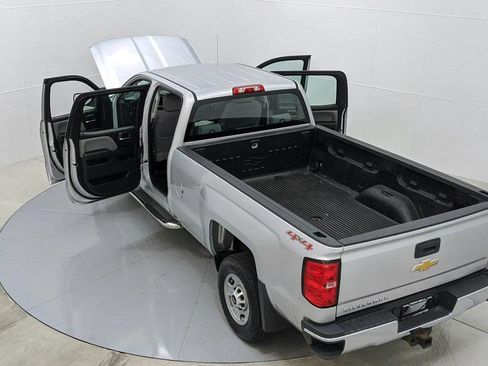 Used 2016 Chevrolet Silverado 2500 W/T w/ Snow Plow Prep Package AWD/4WD image 28