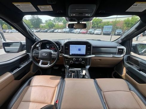 Used 2021 Ford F150 Lariat w/ Equipment Group 502A High AWD/4WD image 17