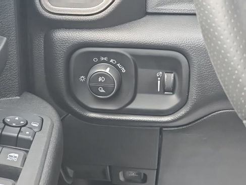 New 2026 RAM 3500 Tradesman AWD/4WD image 28