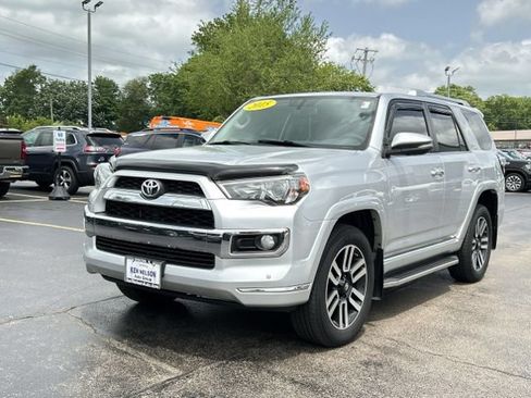 Used 2015 Toyota 4Runner Limited AWD/4WD image 4