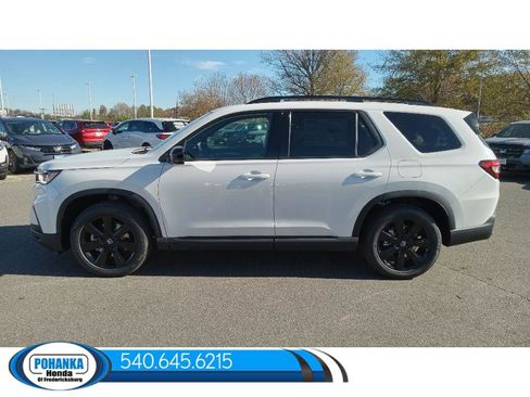 New 2025 Honda Pilot Black Edition image 6