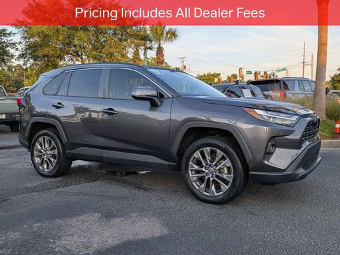 Used 2022 Toyota RAV4 XLE Premium FWD image 2
