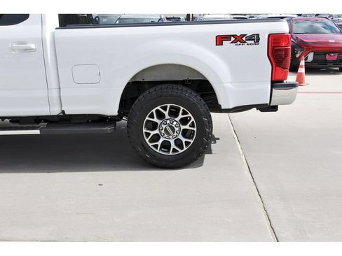 Certified 2022 Ford F250 Lariat w/ Lariat Value Package AWD/4WD image 29
