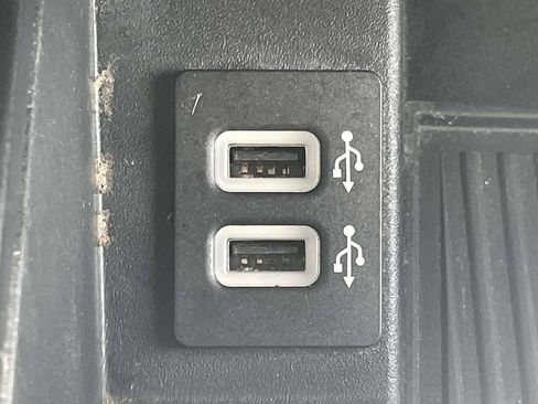 Used 2019 Ford F150 XLT w/ Equipment Group 302A Luxury AWD/4WD image 23