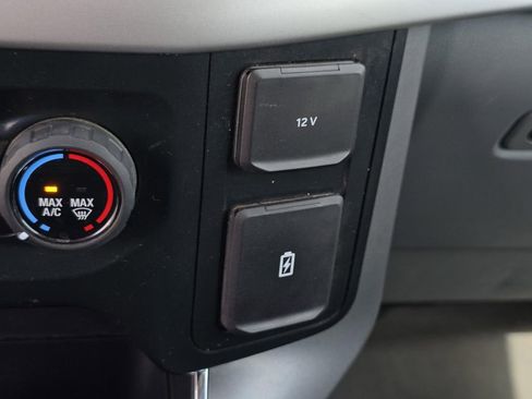 Used 2022 Ford F150 XLT AWD/4WD image 24