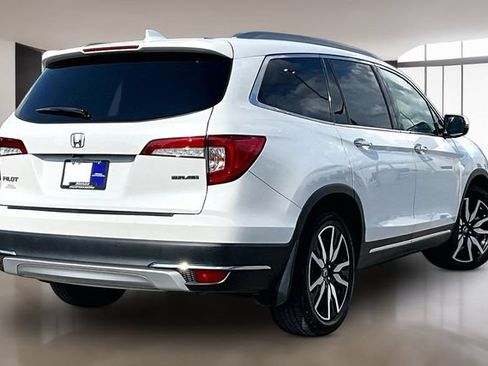 Used 2021 Honda Pilot Touring image 6
