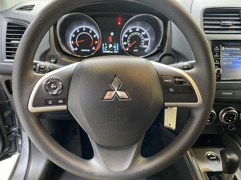 Used 2025 Mitsubishi Outlander Sport ES AWD/4WD image 29