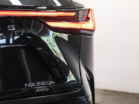 Used 2026 Lexus NX 350h AWD w/ Accessory Package (2T) image 11