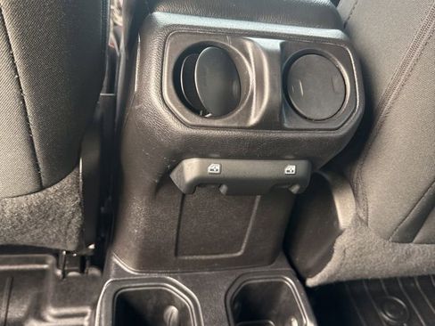 Used 2021 Jeep Wrangler Unlimited Sport image 55