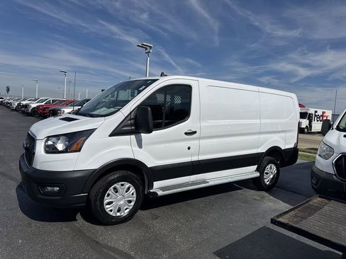 Certified 2023 Ford Transit 250 Low Roof w/ Exterior Upgrade Package image 6