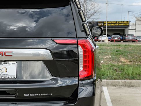 Used 2023 GMC Yukon XL Denali w/ Denali Reserve Package image 52