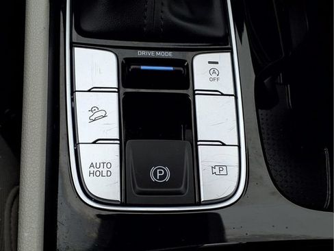 Used 2025 Hyundai Tucson SEL FWD image 19