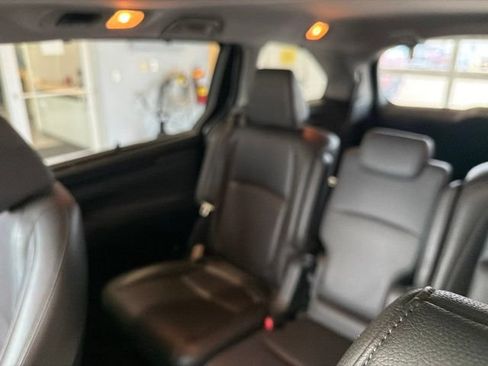 Used 2018 Honda Odyssey EX-L image 16