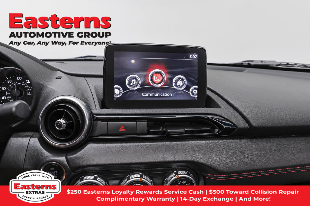 Used 2018 MAZDA MX-5 Miata Grand Touring RWD image 12