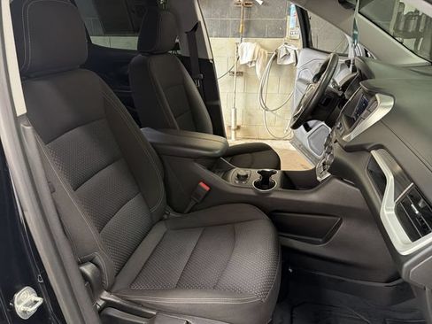 Used 2022 GMC Terrain SLE w/ Driver Convenience Package AWD/4WD image 25