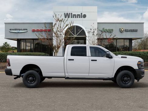 New 2026 RAM 2500 Tradesman AWD/4WD image 21