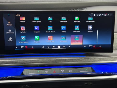 Used 2023 BMW i7 xDrive60 w/ Executive Package 2 AWD/4WD image 29
