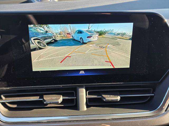 Used 2026 Chevrolet Trax ACTIV w/ Driver Confidence Package FWD image 29