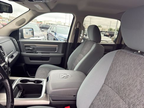 Used 2018 RAM 1500 Big Horn AWD/4WD image 27
